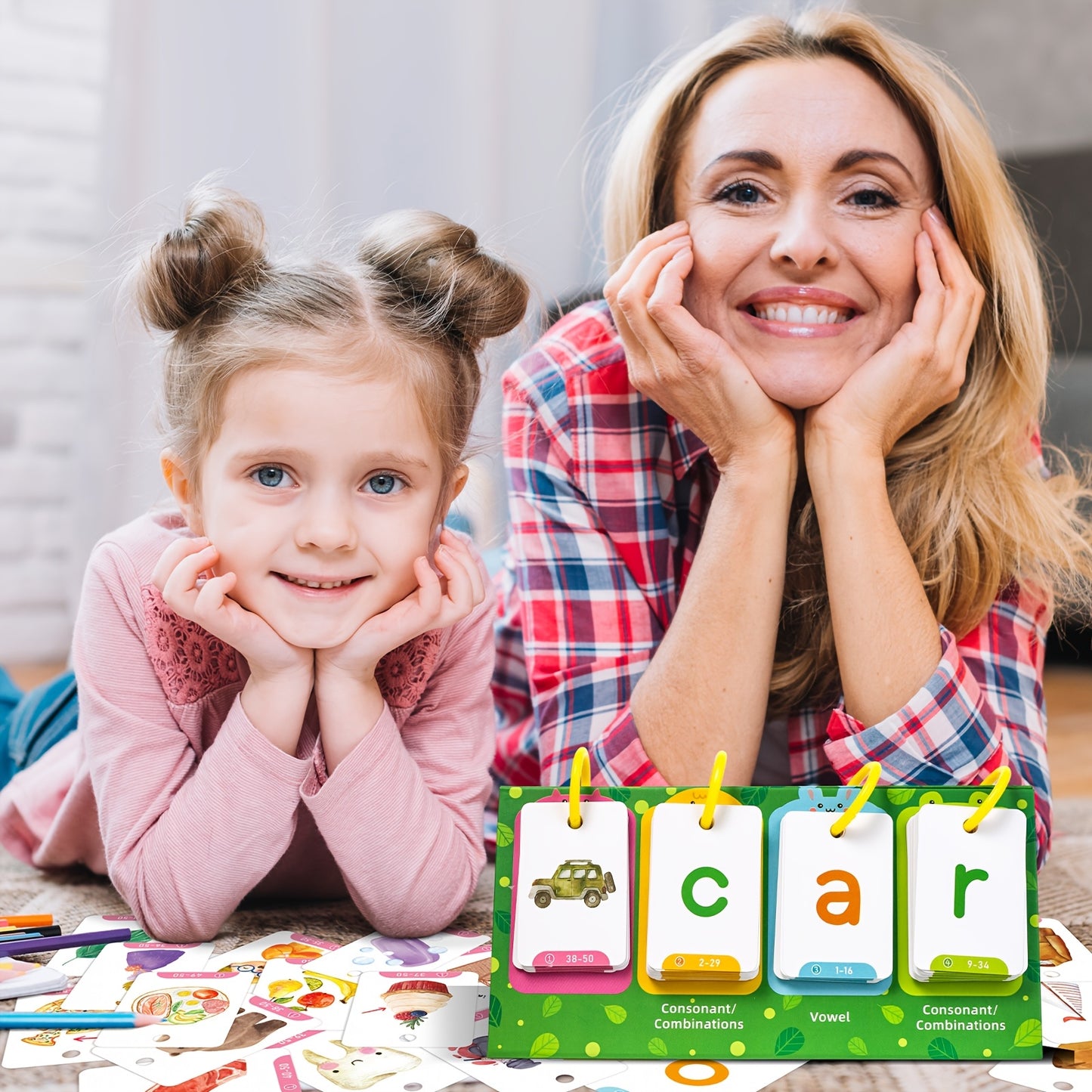 CVC Word Flip Charts Double Sided Desktop Chart Card Set 129pcs Interactive Spelling Game Word Building Cards Educational Spelling Toy Literacy Learning Card Classroom Educational Toys For Kids