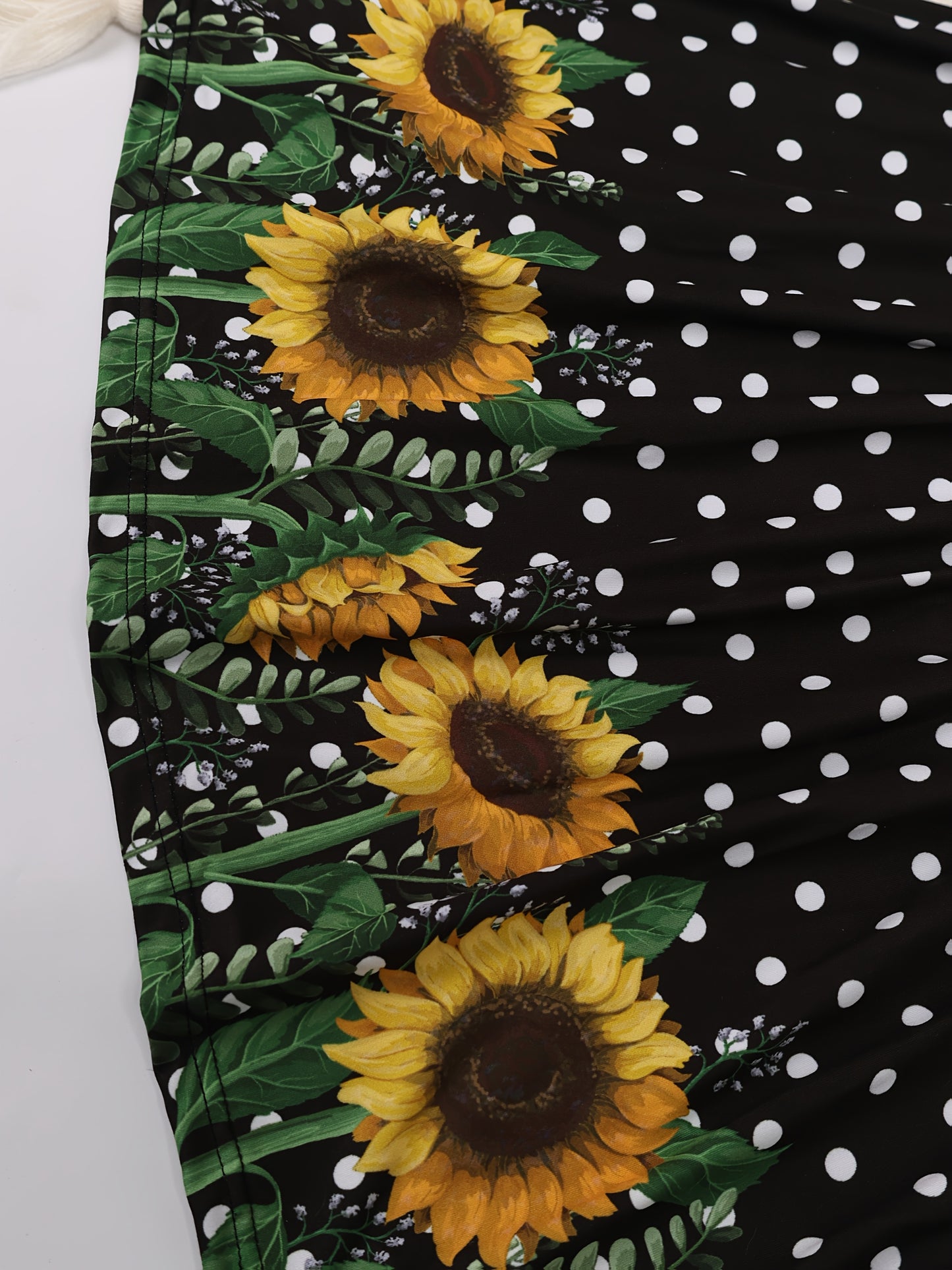 Girls Summer Sunflower Print Dress with Ruffled Sleeves Black and Yellow Floral Pattern Casual Crew Neck Mid Calf Length Fitted Top and Flared Skirt Breathable Polyester Machine Washable