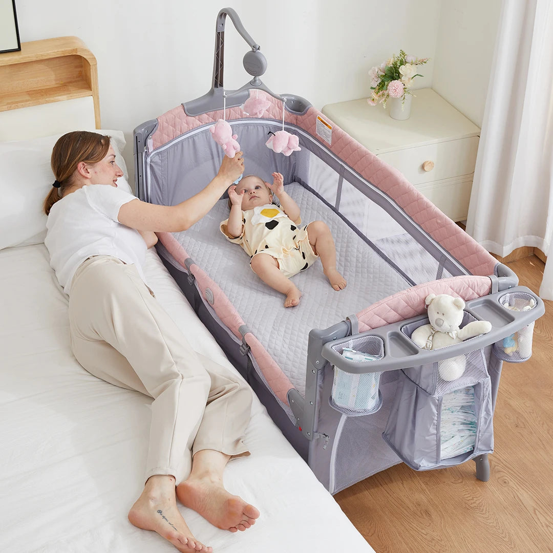 Cheap Hot Sale OEM Adjustable Baby Travel Rollaway Bed Bedside Crib Side Bed with Wheels and Diaper Table for 0 to 3 Years