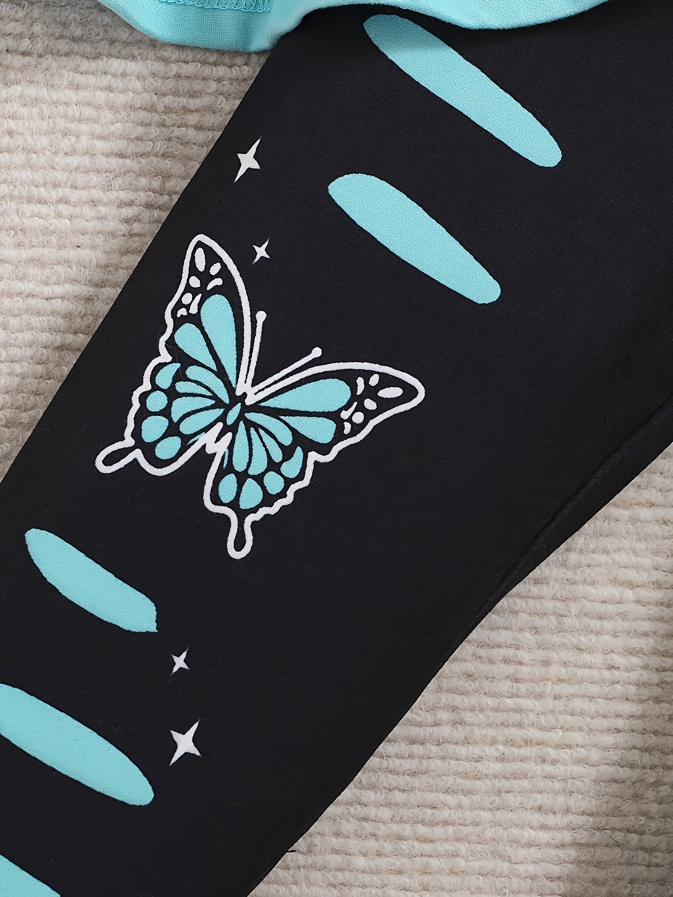 ' 2pcs Cozy Knit Outfit Set - Turquoise Blue Ruffled Collar Top & Black Butterfly Print Pants with Elastic Waist, Soft Warm Winter Clothes, Machine Washable for Fall/Winter Outdoor Play & Casual Attire, Casual Outfits for Coo