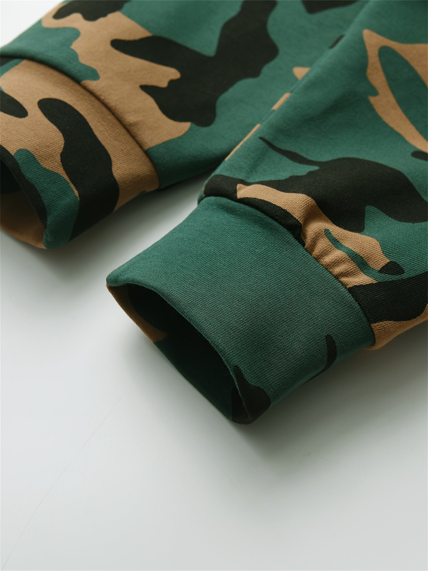 KuKitty Toddler Boys Camo Long Sleeve Sweatshirt and Pants
