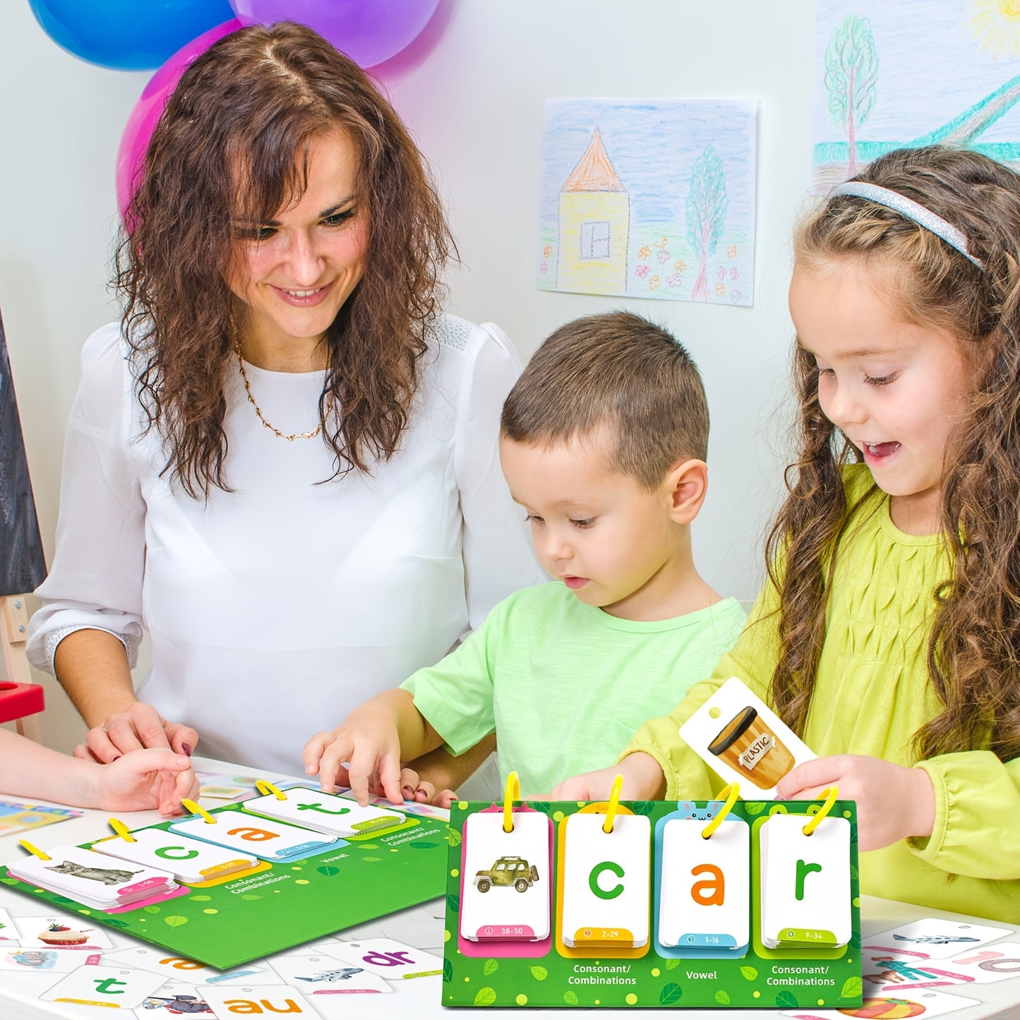 CVC Word Flip Charts Double Sided Desktop Chart Card Set 129pcs Interactive Spelling Game Word Building Cards Educational Spelling Toy Literacy Learning Card Classroom Educational Toys For Kids