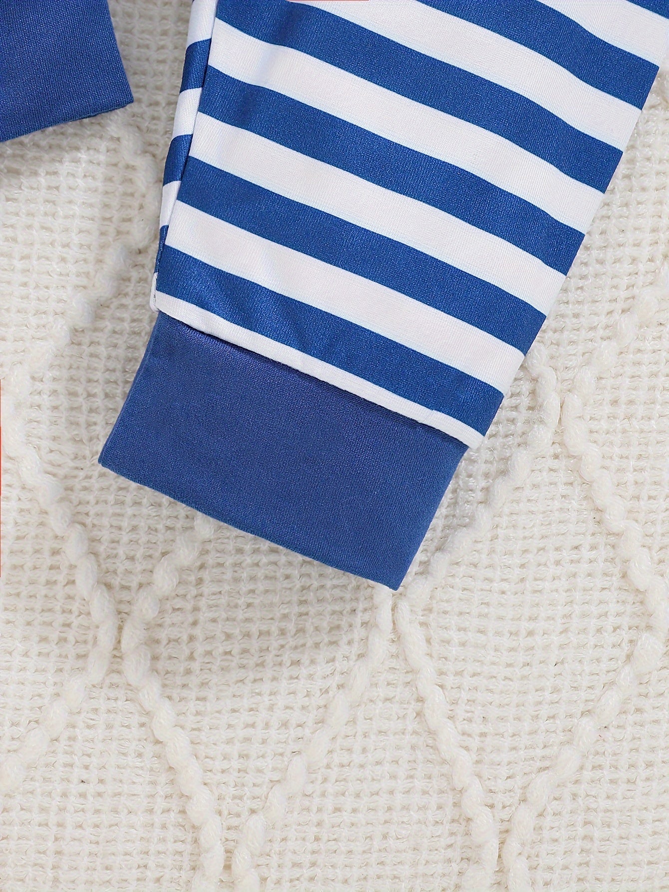 [Sunshine Boys' Shirt] Cute and Handsome Boys' Triangle Shirt | Blue Print and Letter Stripes, Sunshine, 0-12 Months, Perfect for Outdoor